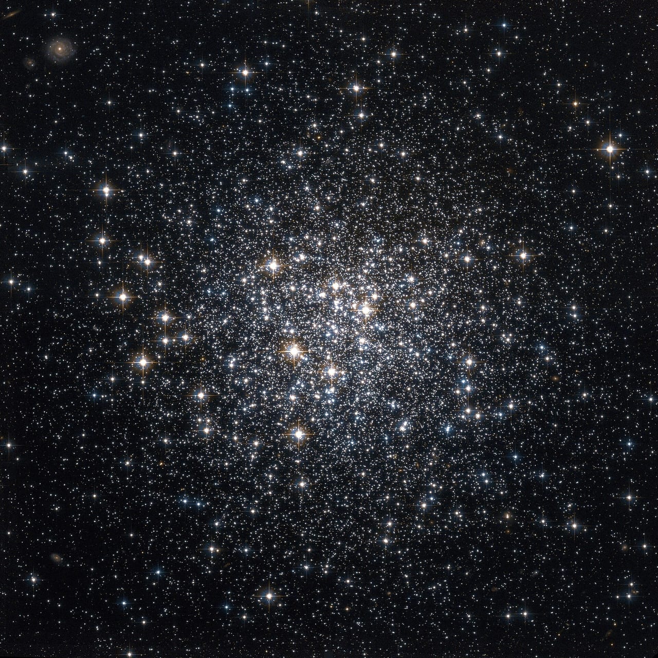 M72